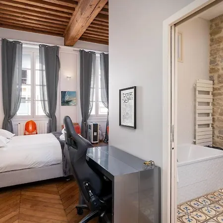 Cosy Plein Centre - L'annexe Apartamento *